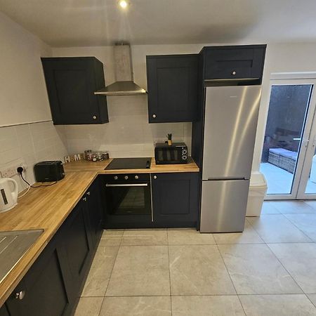 3 Eyre Square Lane Apartment กัลเวย์ ภายนอก รูปภาพ