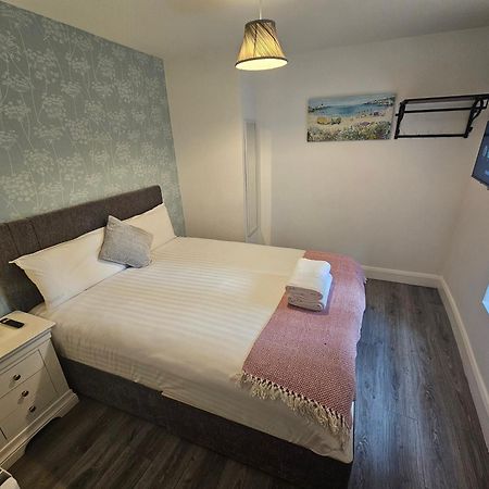 3 Eyre Square Lane Apartment กัลเวย์ ภายนอก รูปภาพ