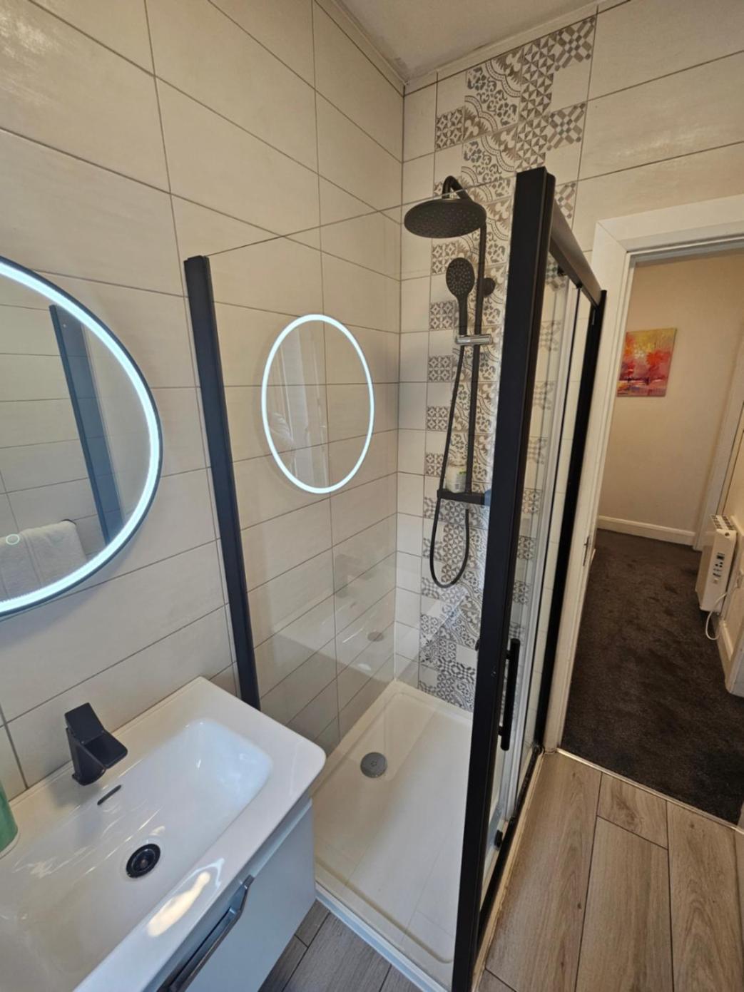 3 Eyre Square Lane Apartment กัลเวย์ ภายนอก รูปภาพ
